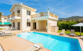 Villa Rose